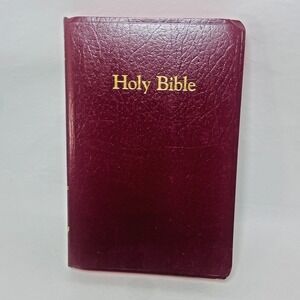 Holy‎ Bible NKJV 1982 Nelson Regency 412MR Words Of Christ In Red 1980s